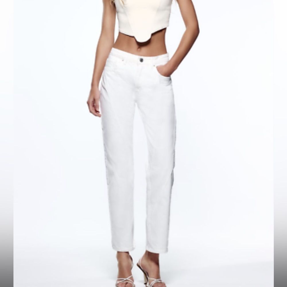 NWT ZARA WOMAN HIGH RISE STRAIGHT
LEG JEANS WHITE - Picture 7 of 9